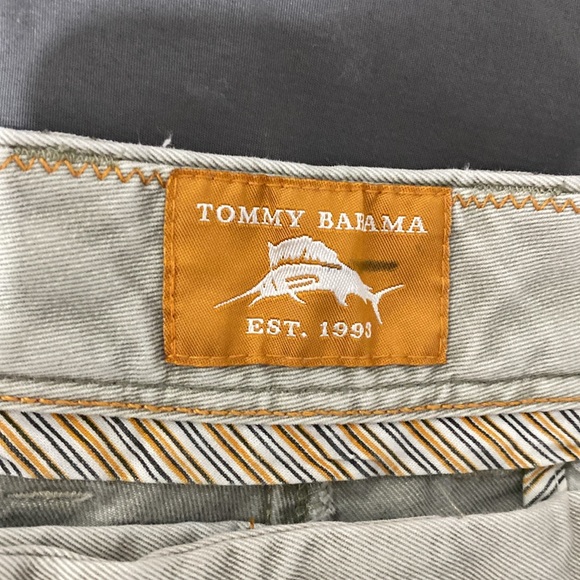 Tommy Bahama casual flat front khaki pants. 35x32 - Picture 2 of 5